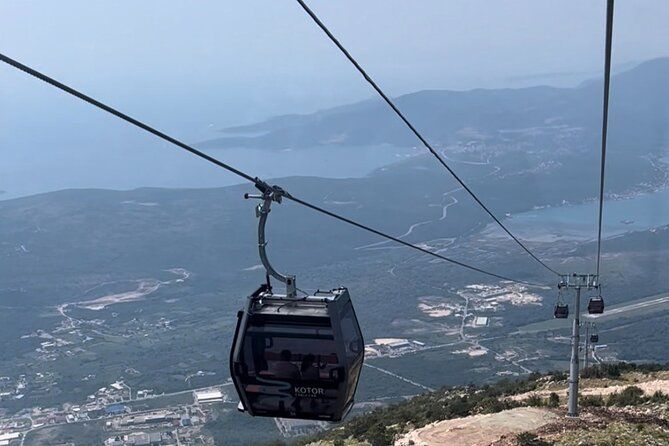 Express Cable Car ascent & 25Turns Epic Bike Descent.
