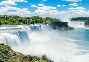 2-Day Best of Niagara Falls, Corning, Finger Lakes Tour from NYC