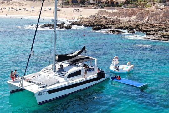 Luxury Sailing catamaran charter in Cabo San Lucas all inclusive