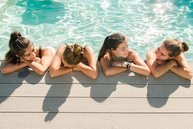 Akrotiri: Spa Day Experience for Friends with Massage & Pool