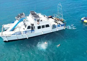 Private Charters for Large Groups: 5-in-1 Deluxe Experience