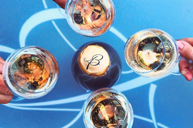 Tasting - 3 different Champagnes