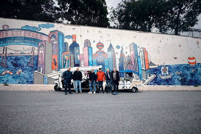 Lisbon: Private Tuk Tuk — Alfama, Hidden Gems & Viewpoints