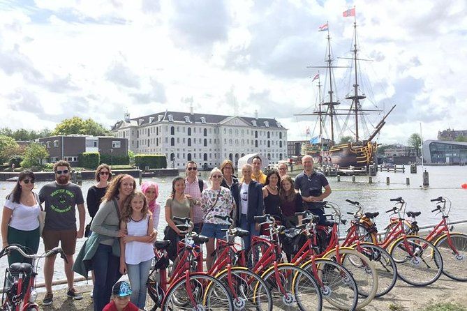 Amsterdam 3 hrs Bike Tour – live guide En/Fr/De/Nl/Sp