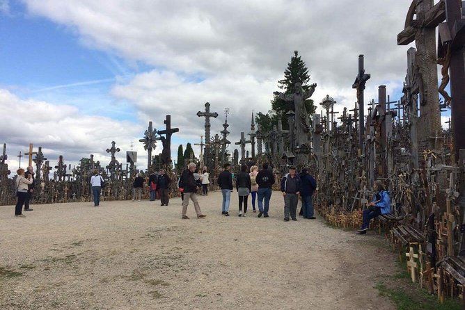 Tour from Vilnius - Riga via The Hill of Crosses, Rundale, Bauska