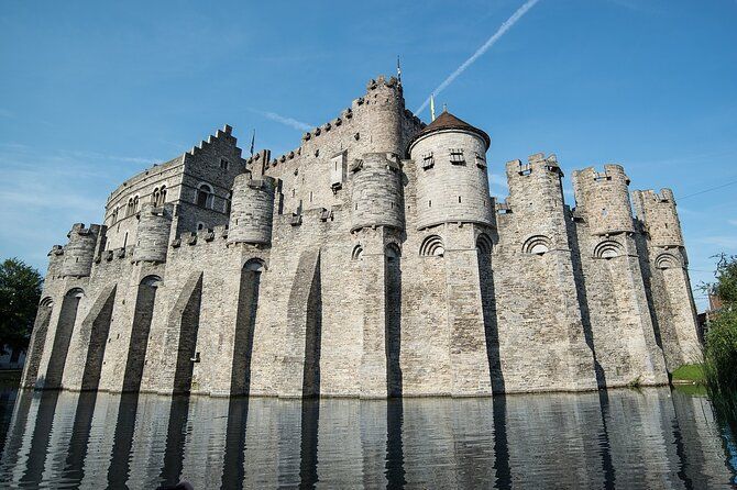 Private Roundtrip transfer to Ghent and Bruges from Amsterdam