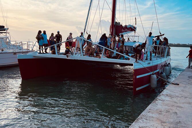 Catamaran Party Cruise and Snorkeling in Montego Bay Open Bar+DJ
