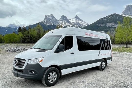 Banff |Canmore| Kananaskis to Calgary YYC Airport–Private Shuttle