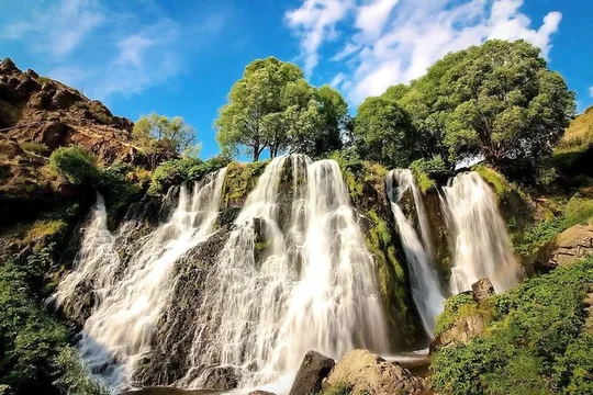 Private tour to Hin Areni winery, Shaki waterfall, Tatev monastery, Karahunj