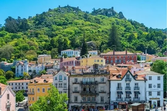 Sintra Private Tour 2 Palaces Roca Cascais Tailored up to 7