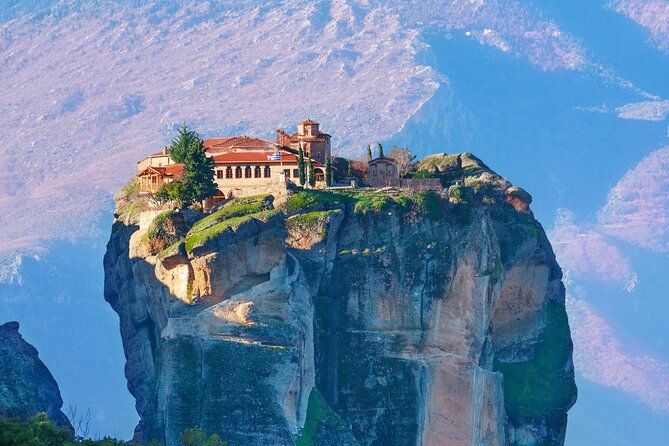 Meteora: Self-Guided App-Based Driving Tour