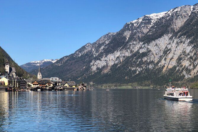 Private Tour Salzburg to Vienna via Hallstatt – Scenic Lakes