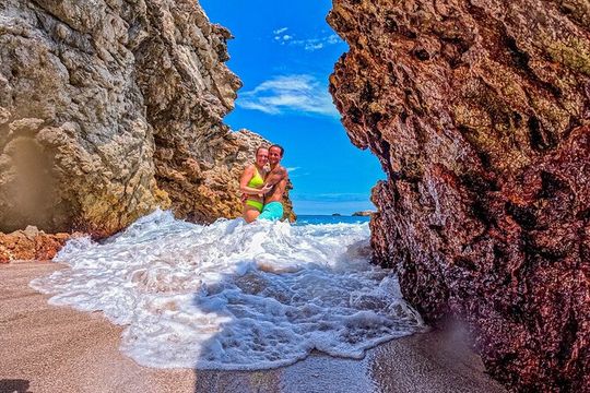 Private Yacht Charter ChicaFUN 5 Waterslides All Inclusive