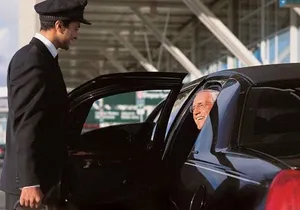 Private Transfer from City of Vancouver to Vancouver Airport (YVR)