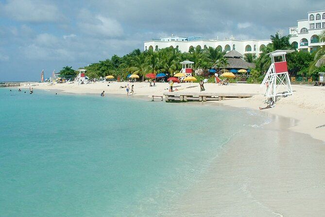 Doctor's Cave Beach and Snorkeling Private Tour