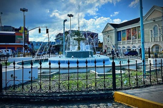 Montego Bay City Tour & Magaritaville with shopping