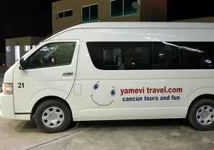 Cancun Airport private transfer to Cancun hotel zone