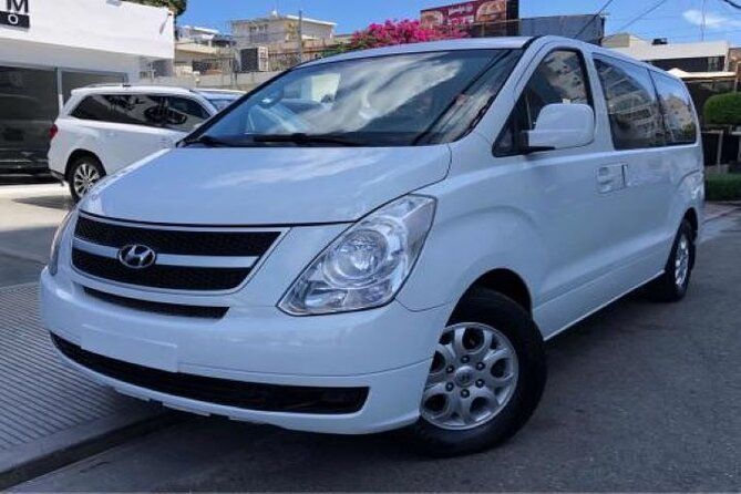 Private Transportation from Santo Domingo Airport to Bayahibe, La Romana Hotel.