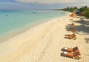 From Montego Bay: Negril 7 Mile Beach & Rick's Cafe Sunset Tour