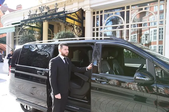 Private Arrival Transfer from CDG or ORY Airport to Paris