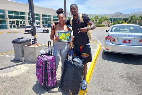 Airport Transfer Montego Bay: Riu Montego / Reggae / Palace