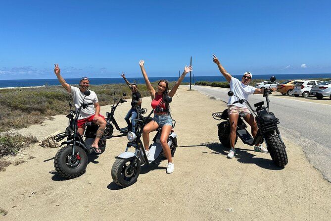 Guided Electric Scooter Island Tour in Aruba (1 or 2-seater)