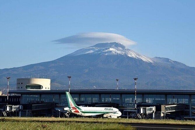 Catania Airport Transfer ↔ Syracuse, Taormina or Giardini Naxos
