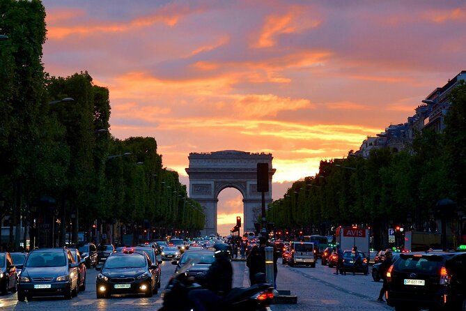 Private Paris City Tour (01 - 07 Pax)