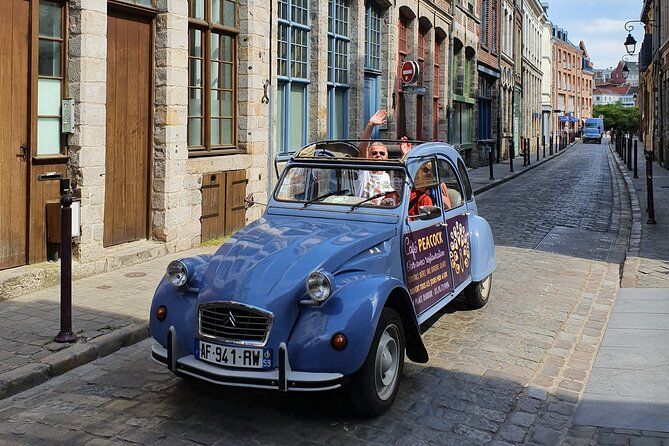 Unique Tour of Lille by Convertible 2CV - 1h00