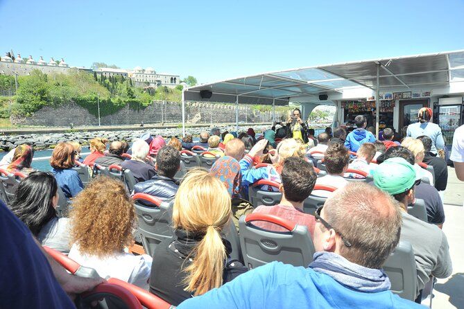 Istanbul: Bosphorus and Golden Horn Cruise with Audio Guide