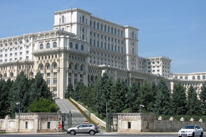 Bucharest City Tour 4 hours - Private Tour - Free Pick up and Drop off