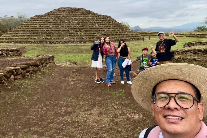 Jalisco is Mexico tour : Pyramids, tequila and mariachi