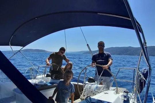 Private sailing tour at the Makarska Riviera