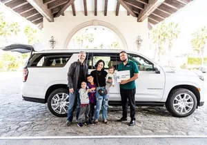 Private SUV Round-Trip from Airport to Cabo San Lucas Pacific