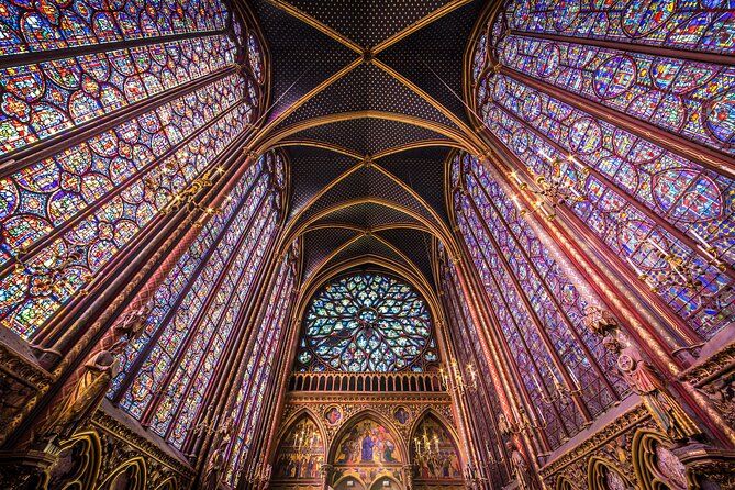 Paris Guided Tour with Access to Notre Dame or Sainte-Chapelle