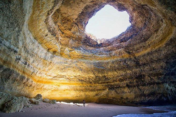 Algarve Private Tour: Sagres and Benagil from Lisbon