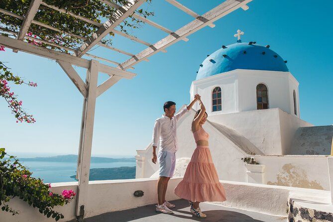 Santorini Vacation Photoshoot