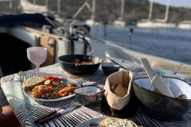 Private luxury Escape free drinks & Meals Cruise