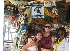 Floyd's Pelican Ocean Bar Private Tour with Transportation