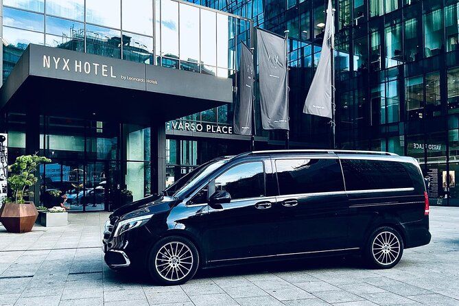 Warsaw Chopin Airport private transfer 5 to 8 passengers