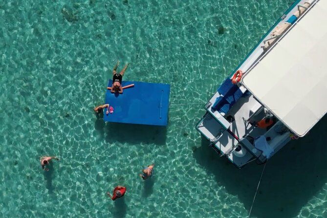 St Maarten Motorboat Cruise: Long Bay, Creole Rock and Tintamarre Island