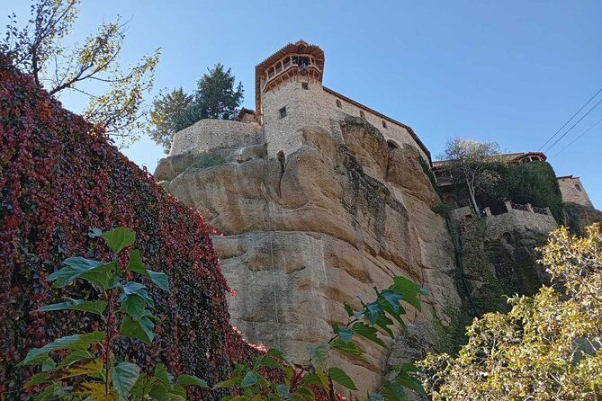 Amazing Morning Meteora Monasteries Tour