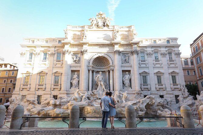 2 hours private Photoshoot in Rome with Local Photographer