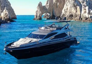 Luxury Black Yacht in Cabo