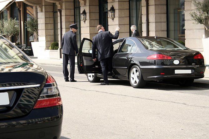 Paris Private Chauffeur at Disposal