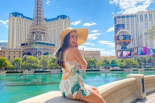 Las Vegas Walking Photo Tour