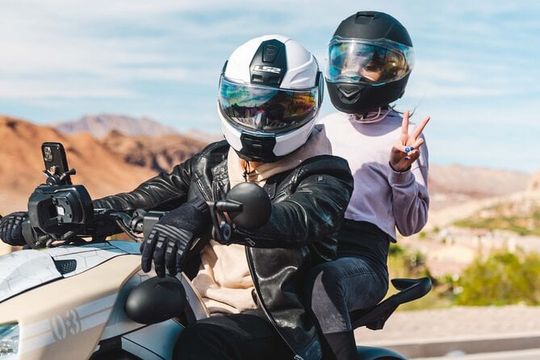 Private Guided Red Rock Canyon Tour for Couples on a CanAm Trike