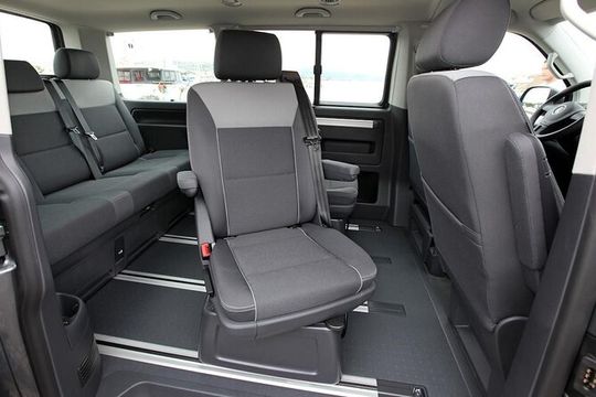 Arrival Private Transfer Cancun Airport CUN to Cancun by Minivan or Minibus
