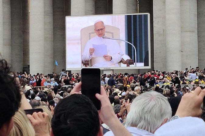 Papal Audience tour with Sistine Chapel & St.Peter's Basilica
