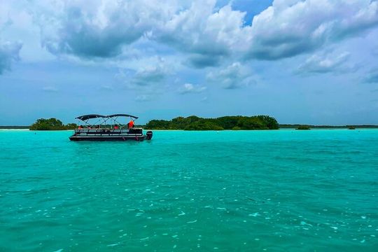 Tour Bacalar Ponton with Transfer from Cancun & Playa del Carmen